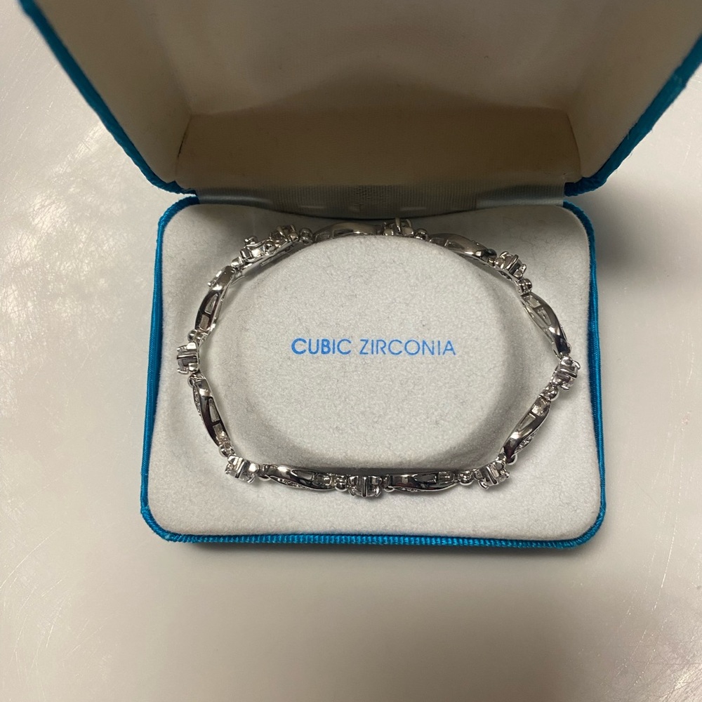 NIB CZ Bracelet